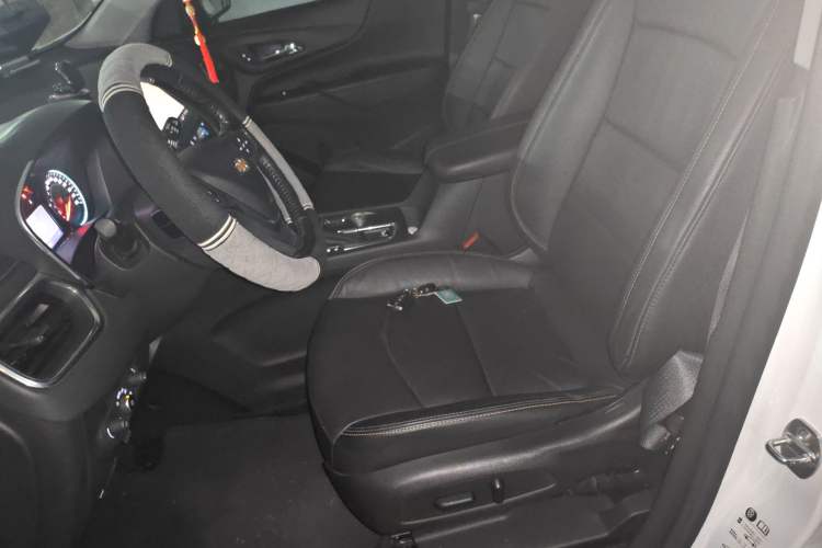 Used Chevrolet Equinox 2019 535T Automatic YuJie Edition China V Standard Left Front Seat