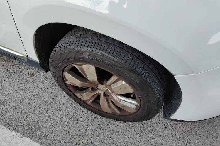 Used Peugeot 2008 2014 1.6L Automatic Fashion Edition
