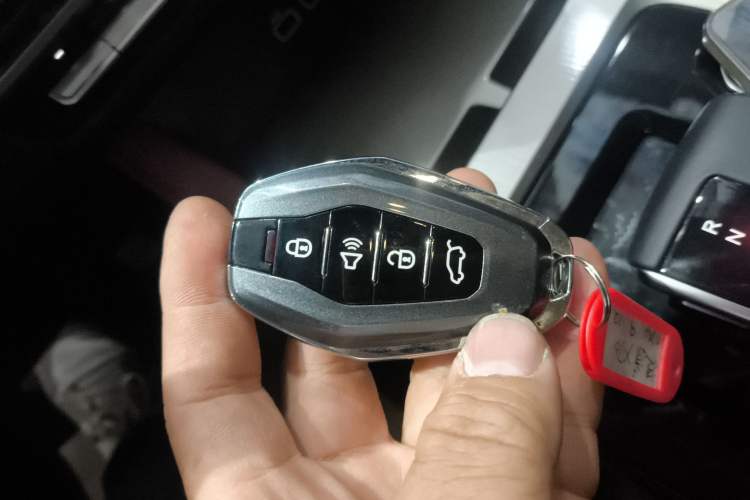 Used JETOUR X70 2024 1.5T DCT Glory PRO 7-Seater