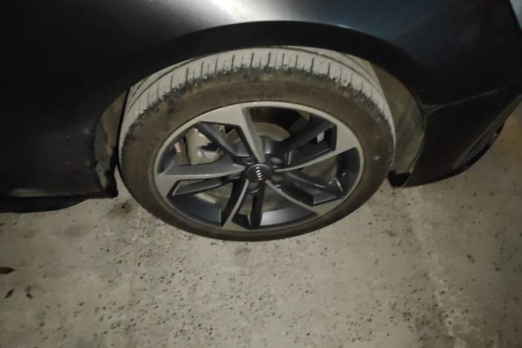 Used Audi A4L 2020 40 TFSI Fashion Dynamic Model Right Front Wheel Hub