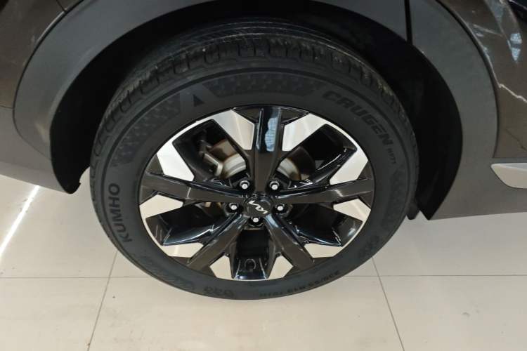 Used Kia Sportage (Chinese Domestic Model) 2023 2.0T Two-Wheel-Drive Prestige Edition
