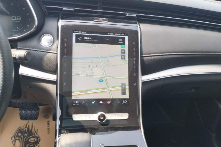 Used Roewe RX5 MAX 2019 400TGI Automatic Smart Cabin Luxury Edition Audio And AC Panel