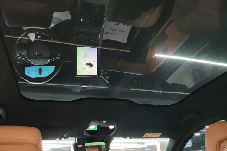 Used Nio EC6 2022 75 kWh Sport Edition
