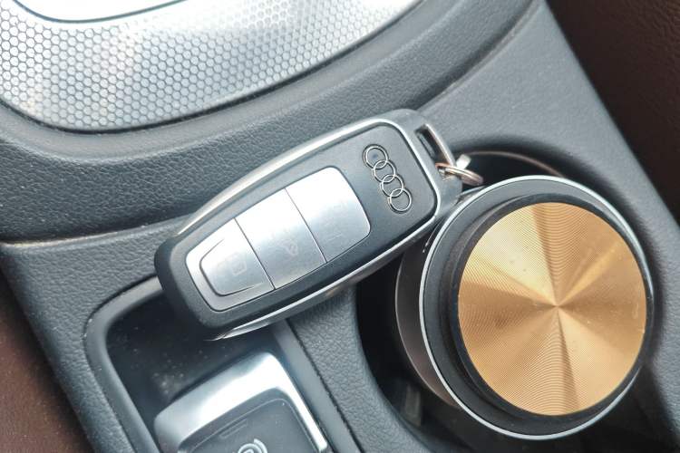 Used Audi Q3 2017 30 TFSI Fashion Model