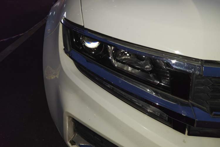 Used Zotye Domy X7 2018 2.0T Automatic Luxury Version