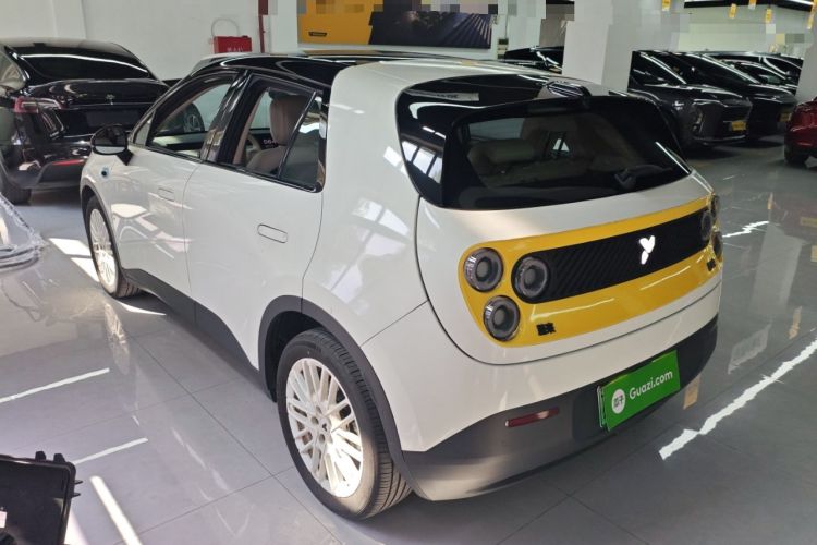 Used firefly firefly 2025 Illuminated Edition
