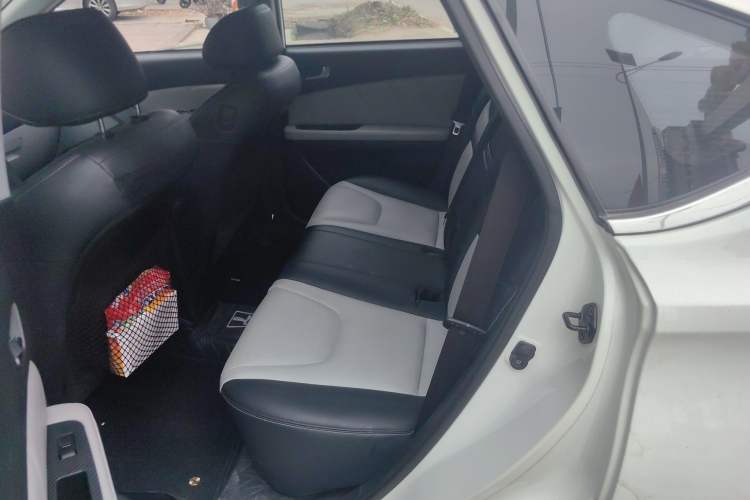 Used Luxgen U6 SUV 2014 2.0T ZhiZun Model