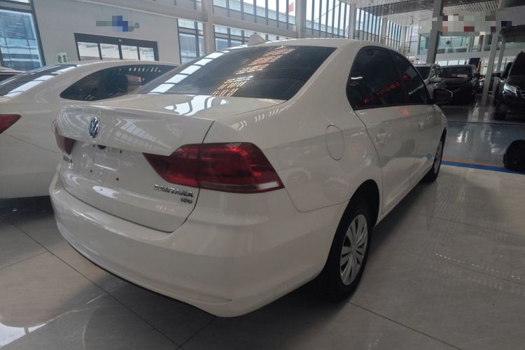 Used Volkswagen Santana 2016 1.6L Manual Fashion Edition Rear Right 45 Deg