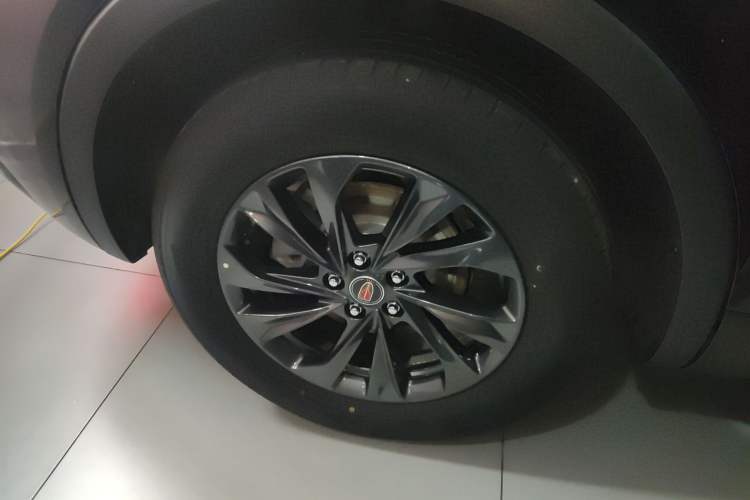 Used Hongqi HS5 2026 Model 2.0T Two-Wheel Drive Qi Xiang Pro Edition