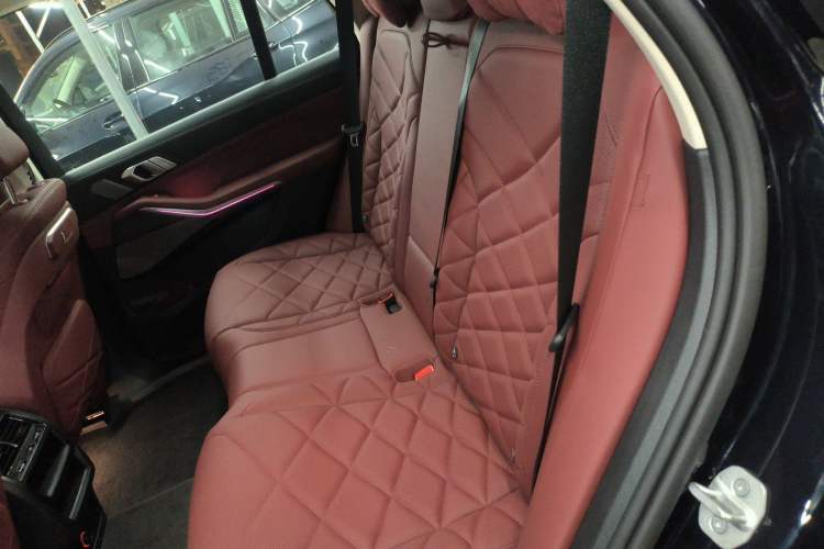 Used BMW X5 2025 Model, xDrive 30Li Prestige M Sport Night Package