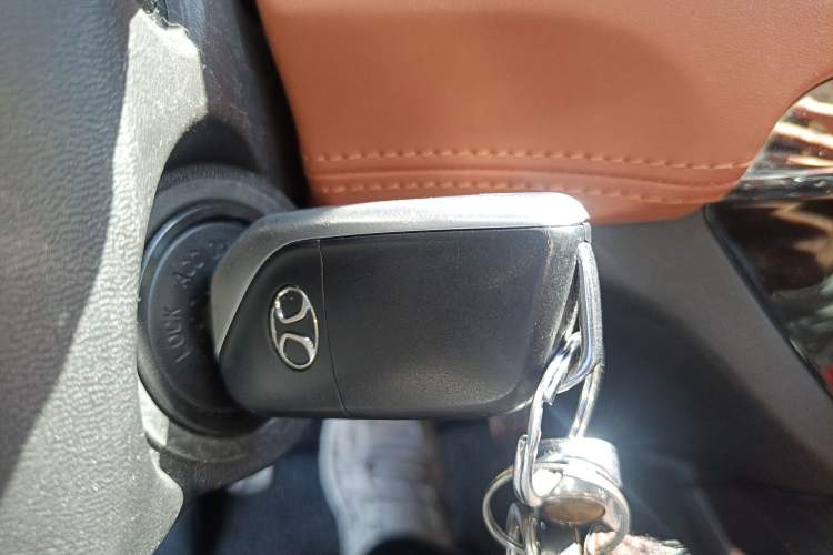 Used BAIC Senova X35 2016 1.5L Manual Luxury Edition
