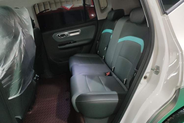 Used AION Y 2022 Plus 70 Smart Edition