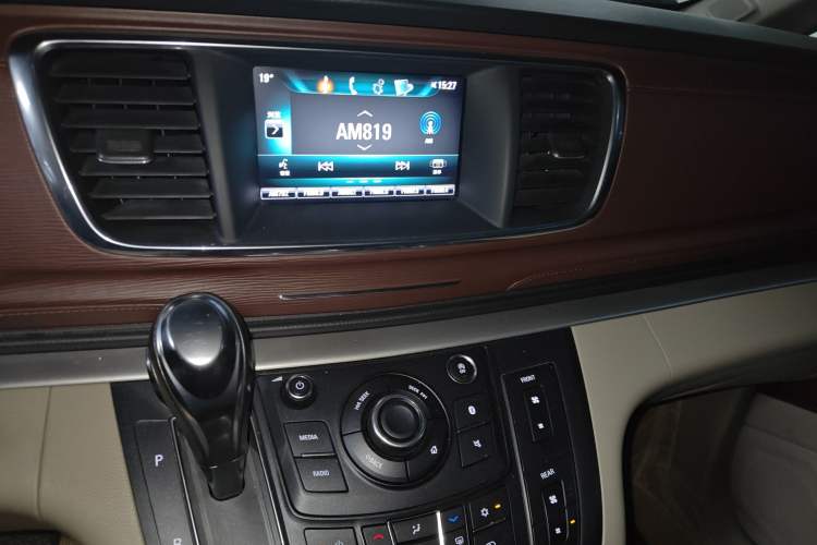 Used Buick GL8 2017 25S Luxury Version China V Standard
