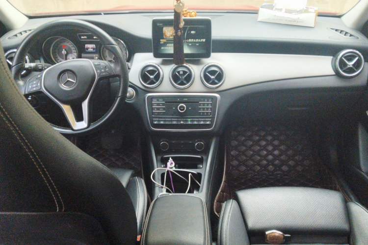 Used Mercedes-Benz GLA 2016 GLA 220 4MATIC Fashion Edition
