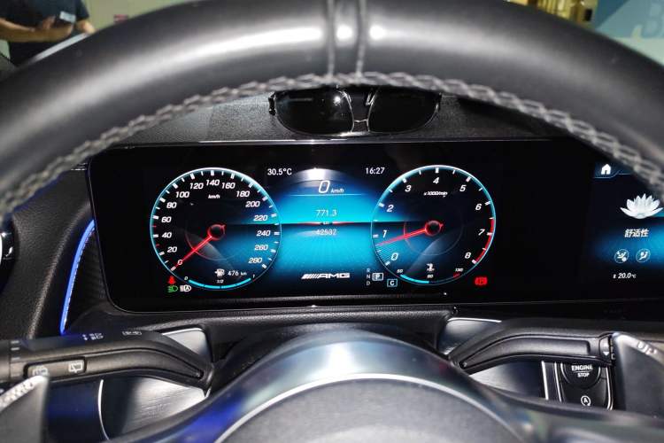 Used Mercedes-Benz GLB AMG 2021-Year Restyled AMG GLB 35 4MATIC Instrument Cluster