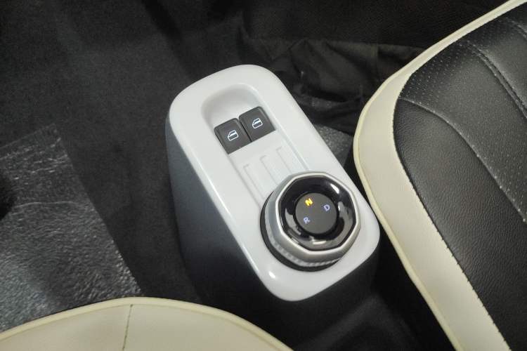 Used Geely Galaxy Panda 2025 210 km – Yuanqi Bear