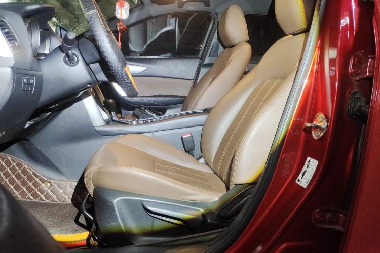 Used Mazda CX-4 2018 2.0L Automatic Two-Wheel Drive Blue Sky Dynamic Version China V Standard
