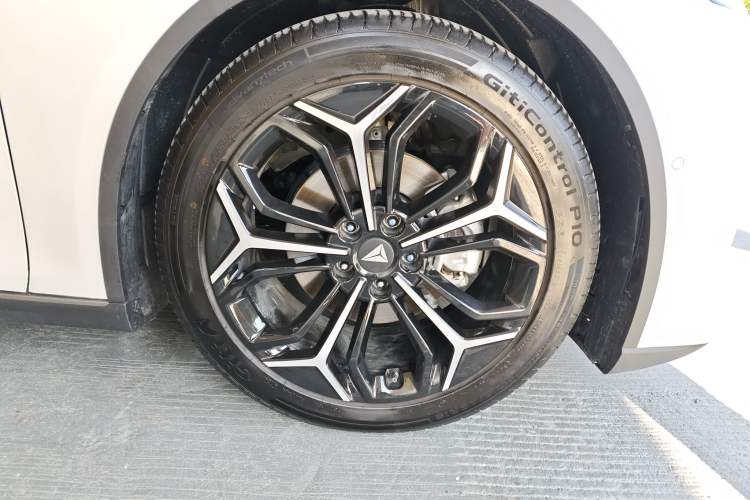 Used Deepal L07 2024 230Max Range-Extended Version