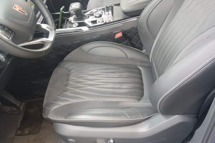 Used Hongqi HS5 2022 Revised Version 2.0T Smart Connect Flagship Edition