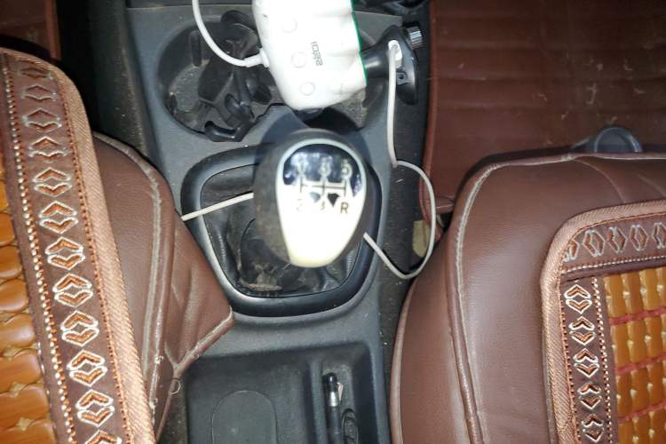 Used Dongfeng Fengon 330 2014 1.5L Manual Utility Version DK15