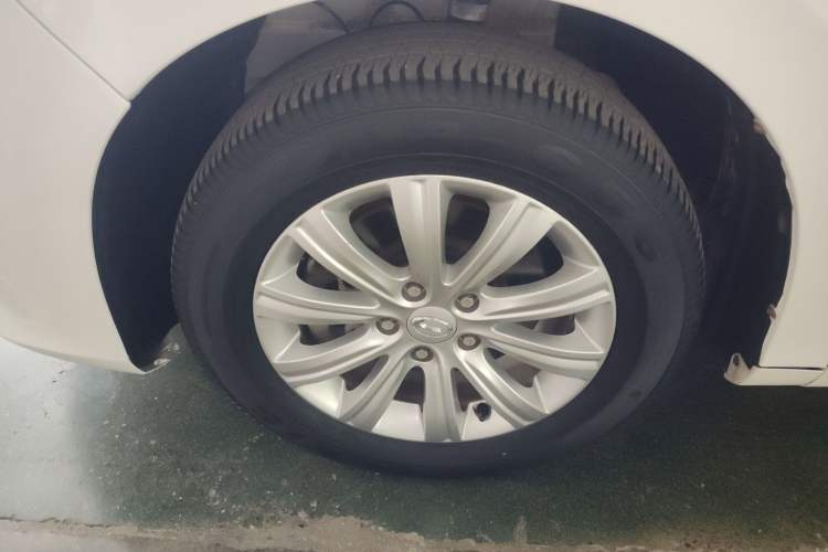 Used GAC Trumpchi M8 2018 320T Luxury Edition Left Front Wheel Hub