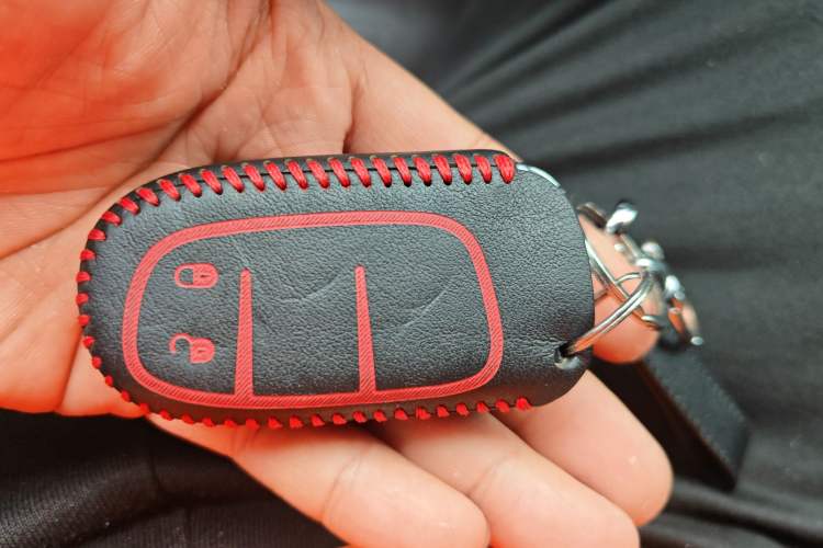 Used Jeep Cherokee 2016 2.4L Leading Smart Version Vehicle Key