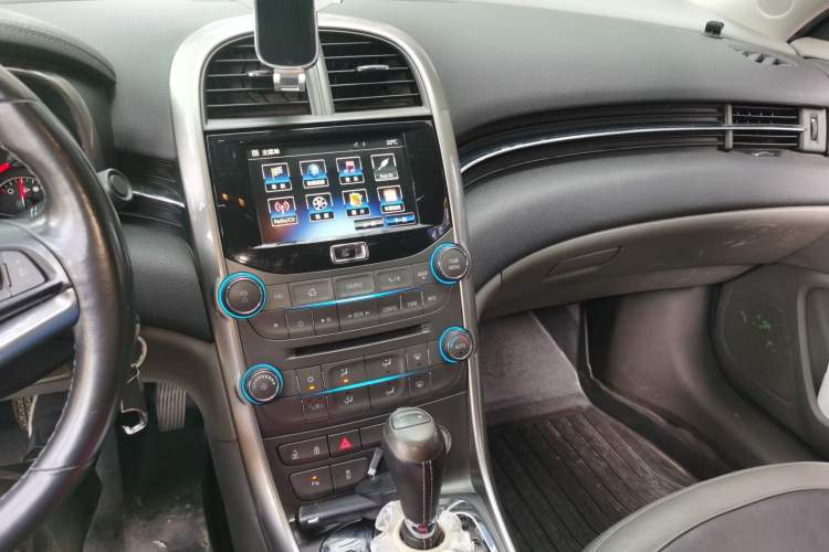 Used Chevrolet Malibu 2014 2.0L Automatic Luxury Edition
