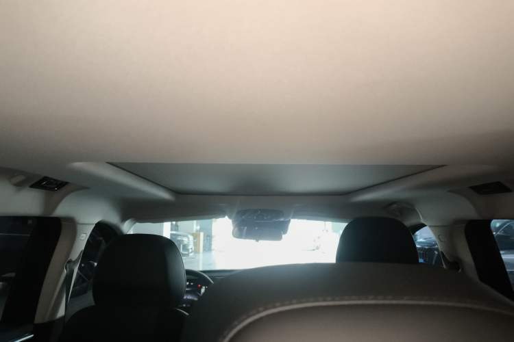 Used EXEED Lingyun 2024 300T Two-Wheel Drive Starlight Edition