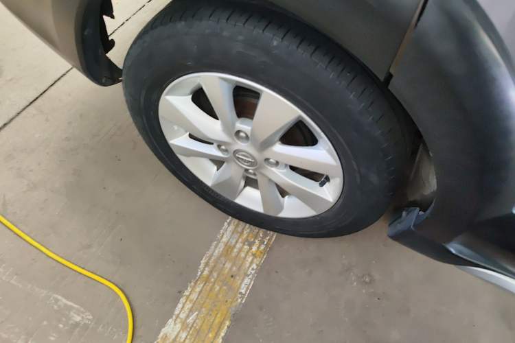 Used Nissan Livina 2013 Jinrui 1.6XL CVT Comfort Edition Right Rear Wheel Hub