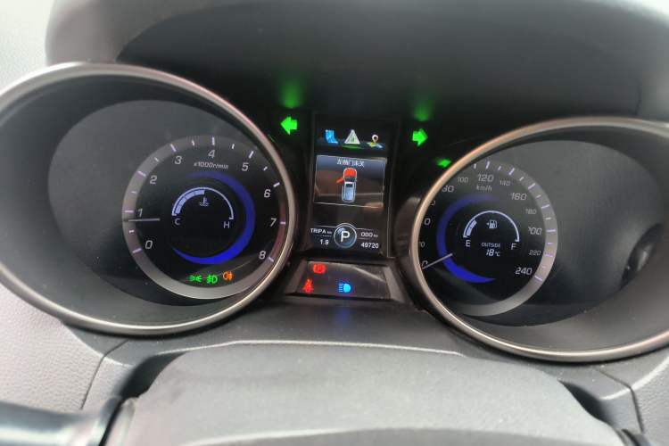 Used CHANGAN CS75 2016 1.8T Automatic Elite Model China V Standard Instrument Cluster