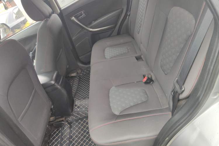 Used Bestune X80 2015 2.0L Automatic Comfort Anniversary Edition