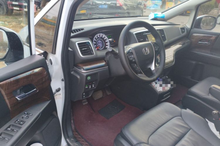 Used Honda Odyssey 2015 Updated Version 2.4L Smart Edition
