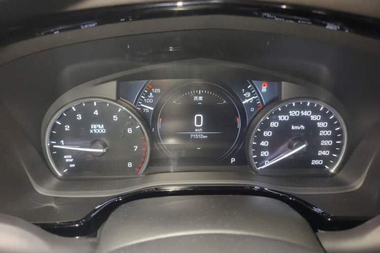 Used Cadillac XT5 2018 25T Luxury Model Instrument Cluster