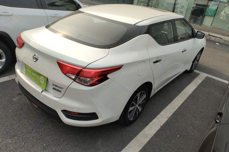 Used Nissan Lannia 2016 1.6L CVT Cool Edition