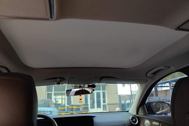 Used Mercedes-Benz E-Class 2020 Facelift E 260 L Headliner