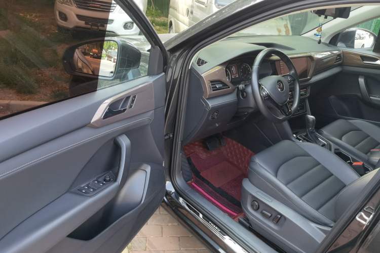 Used Volkswagen Tharu 2021 280TSI Two-Wheel-Drive Luxury Plus Edition