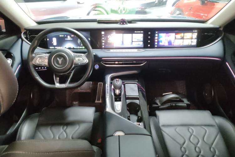 Used VOYAH FREE 2021 Four-Wheel Drive Standard Range-Extended Exclusive Luxury Package