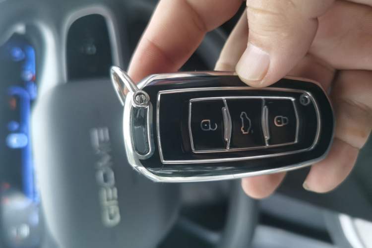 Used Geely Galaxy Panda 2025 210 km – Yuanqi Bear