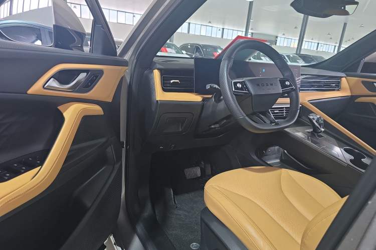 Used Roewe RX5 2023 1.5T Elite Edition
