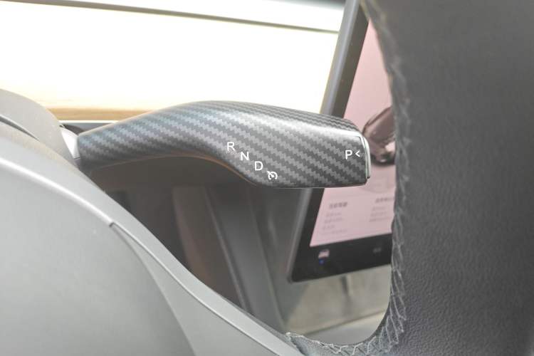 Used Tesla Model Y 2022 Rear-Wheel-Drive Version