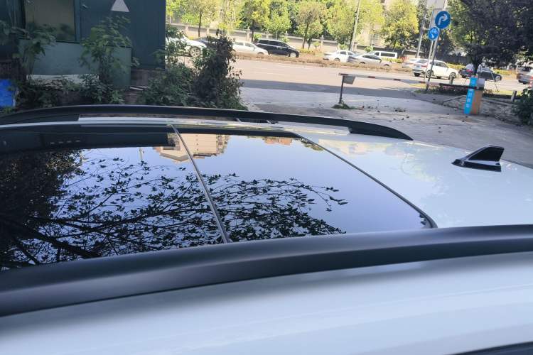 Used Volkswagen Tharu 2025 New Sharp 1.5L Ambitious Edition Roof