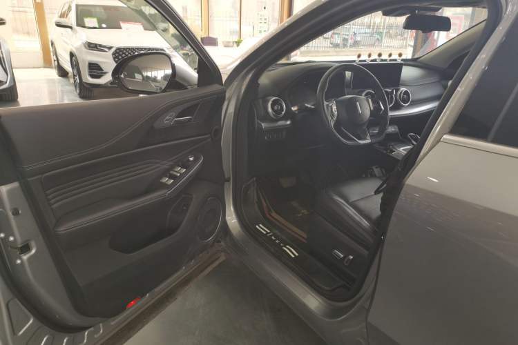 Used Wey VV5 2021 1.5T Two-Wheel Drive Smart Pioneer Driver Seat