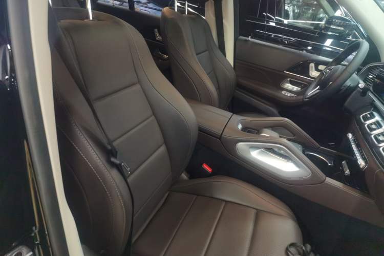 Used Mercedes-Benz GLE 2023 GLE 350 4MATIC Stylish Model