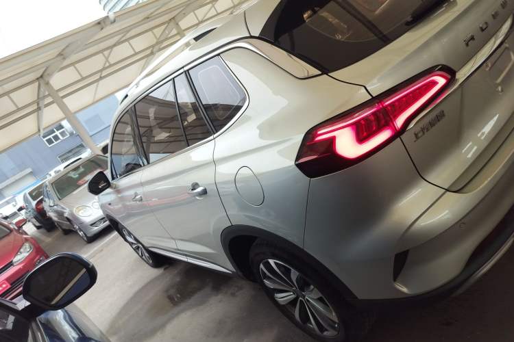 Used Roewe RX5 MAX 2019 300TGI Automatic Smart Cabin Luxury Edition
