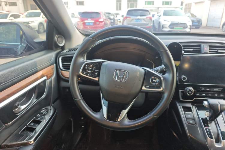 Used Honda CR-V 2019 240TURBO CVT 2WD Fashion Edition China V Steering Wheel