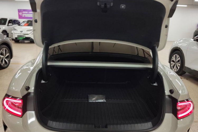 Used Xiaomi Auto SU7 2024 Rear-Drive Ultra-Long Range Advanced Pro-Level Intelligent Driving Version