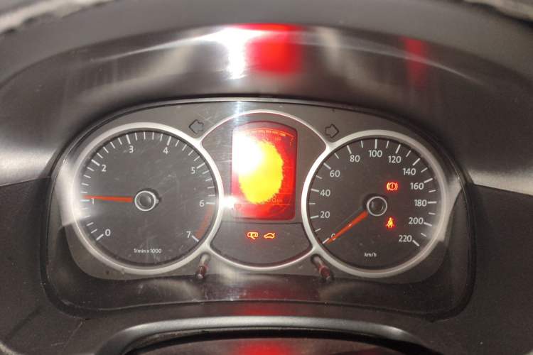 Used Volkswagen Lavida 2011 1.6L Manual - Premium Edition