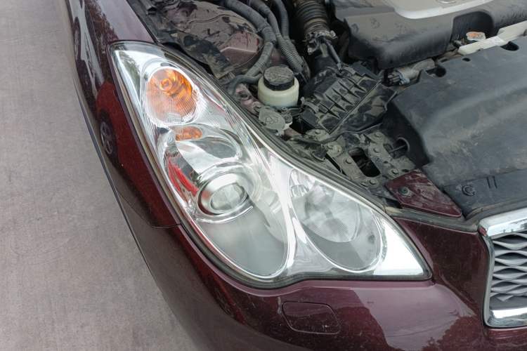 Used Infiniti QX50 2015 2.5L Enjoyment Edition Right Front Headlight