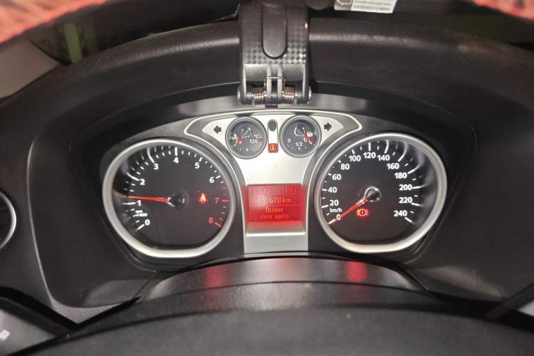 Used Ford Focus 2011 Hatchback 1.8L Manual Classic Model