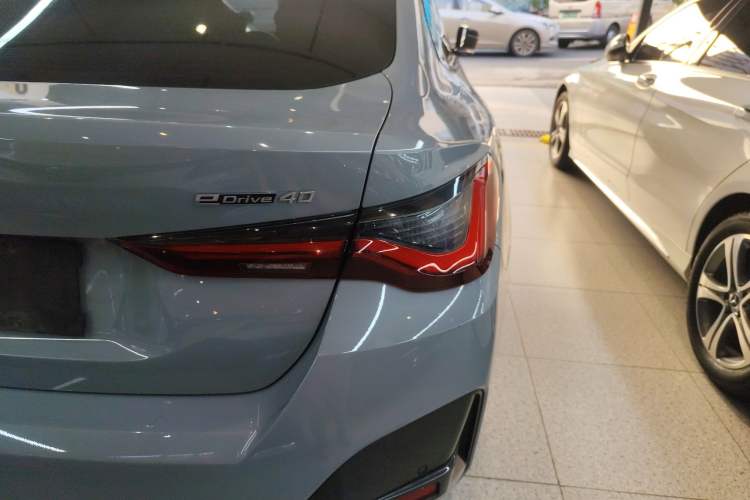 Used BMW i4 2022 eDrive40